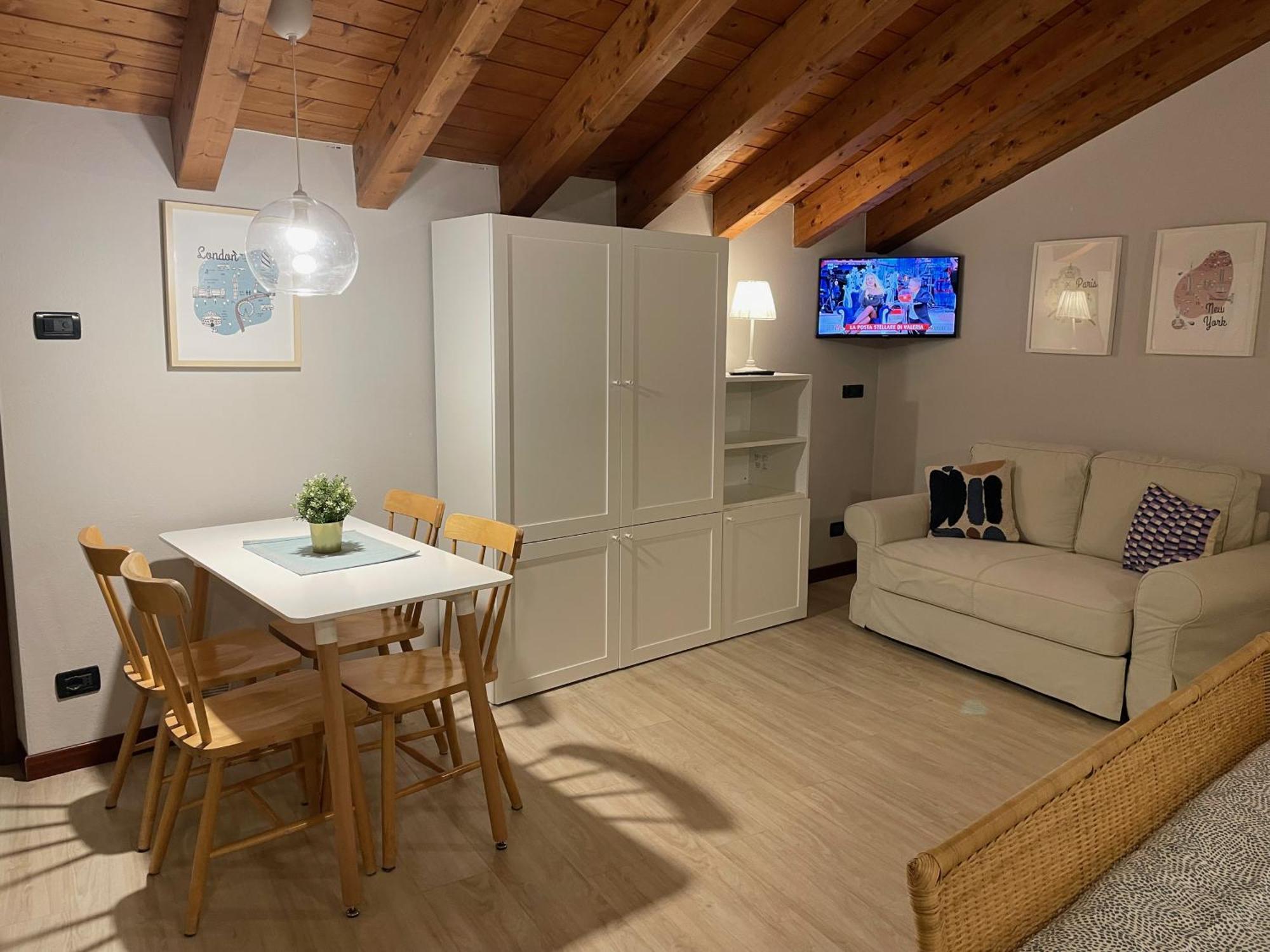 Villa Maria Apartments Moniga del Garda المظهر الخارجي الصورة