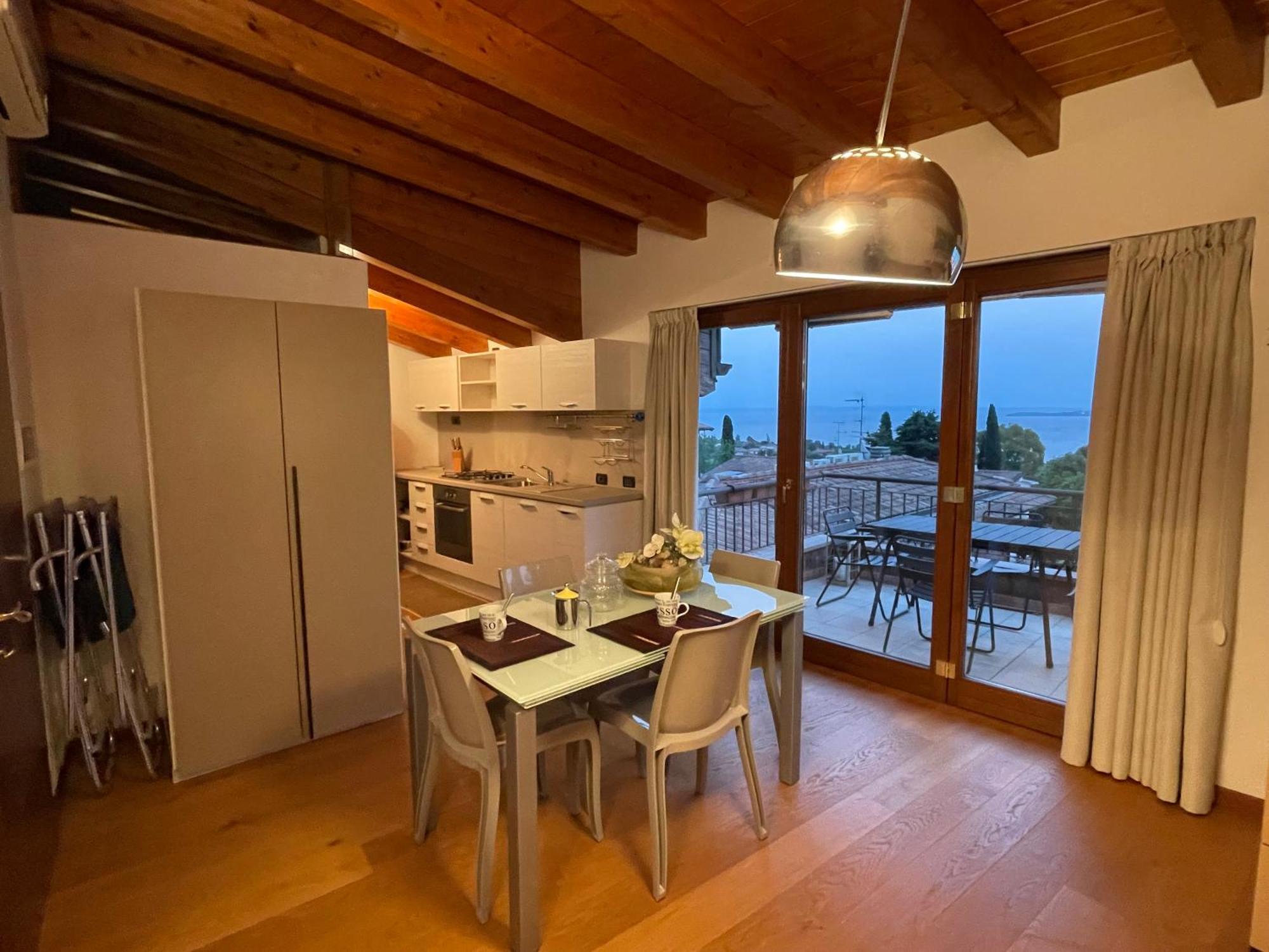 Villa Maria Apartments Moniga del Garda المظهر الخارجي الصورة